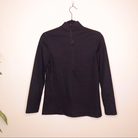 Vintage 70s Black mesh knit black turtleneck - Picture 2 of 4